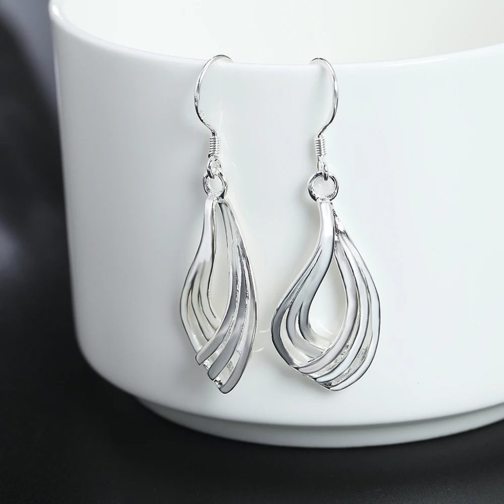 Gorgeous Wavy & Twisted Drop Earrings Solid Sterling Silver " Hypoallergenic " - Picture 5 of 8